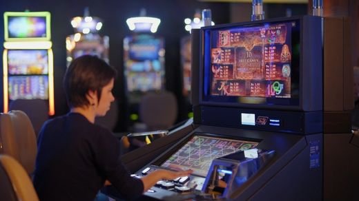 Winning It All: Candu123 Slot Success Stories